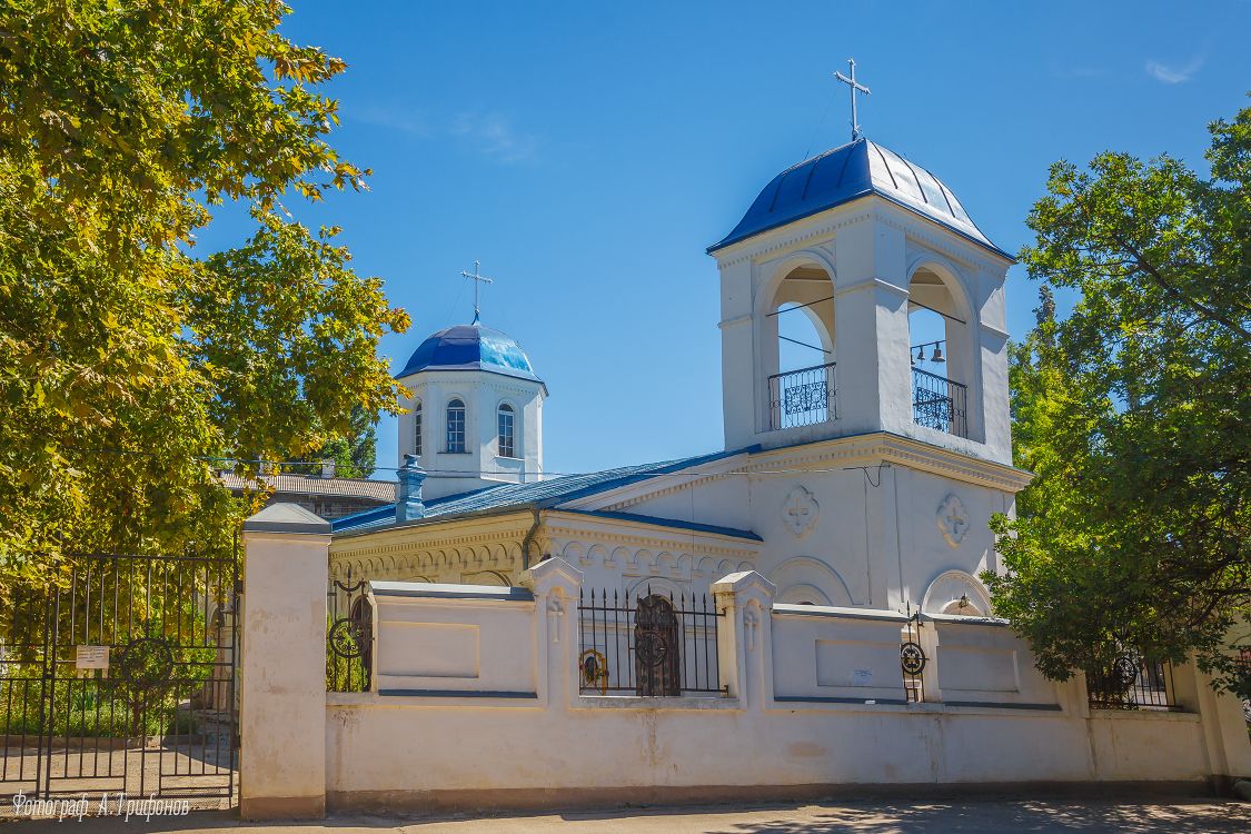 Церковь Введения во Храм Пресвятой Богородицы, Феодосия (Феодосия, город, Республика Крым). фасады