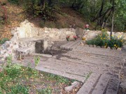 Часовня иконы Божией Матери "Живоносный источник", Лик Христа и Живоносный источникок рядом с часовней<br>, Волгоград, Волгоград, город, Волгоградская область
