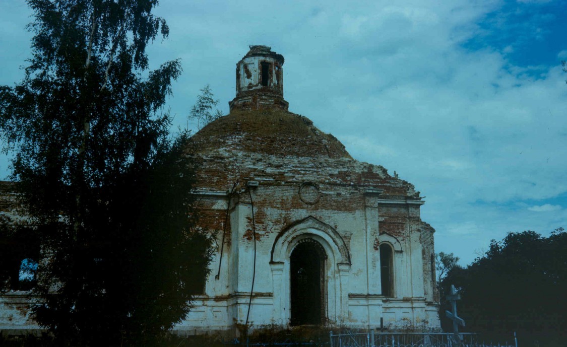 Стружня. Церковь Троицы Живоначальной. фасады, 1994