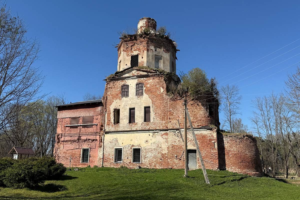 фасады. Церковь Покрова Пресвятой Богородицы, Ладьино (Торжокский район и г. Торжок, Тверская область)
