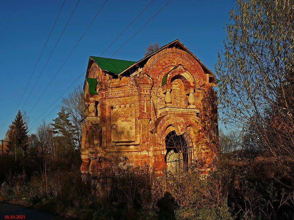 Дары. Церковь Сергия Радонежского. фасады