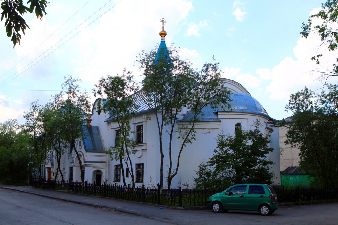 Воркута. Церковь Михаила Архангела. фасады