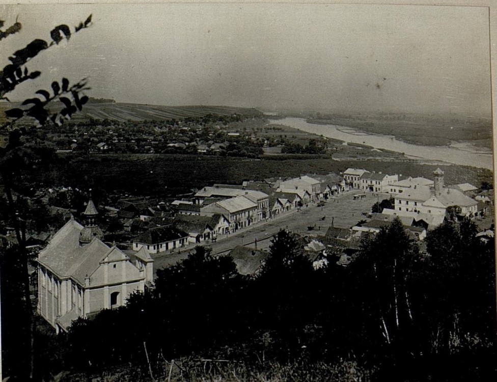 Галич. Церковь Рождества Христова. архивная фотография, Фото 1915 г. Австрийская национальная библиотека - архив. http://www.bildarchivaustria.at/Pages/ImageDetail.aspx?p_iBildID=15523030 вид с руин на Галич. 