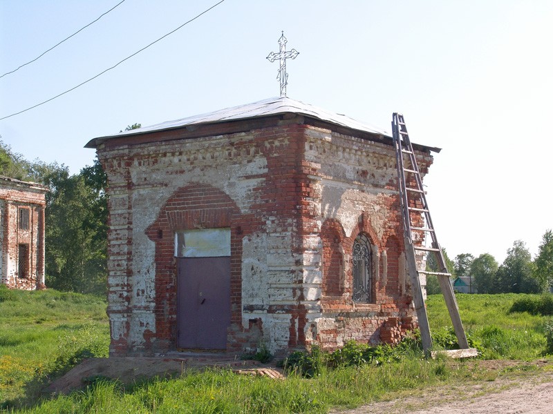 Церковь Смоленской иконы Божией Матери, Армёнки (Нерехтский район, Костромская область). дополнительная информация, Часовня