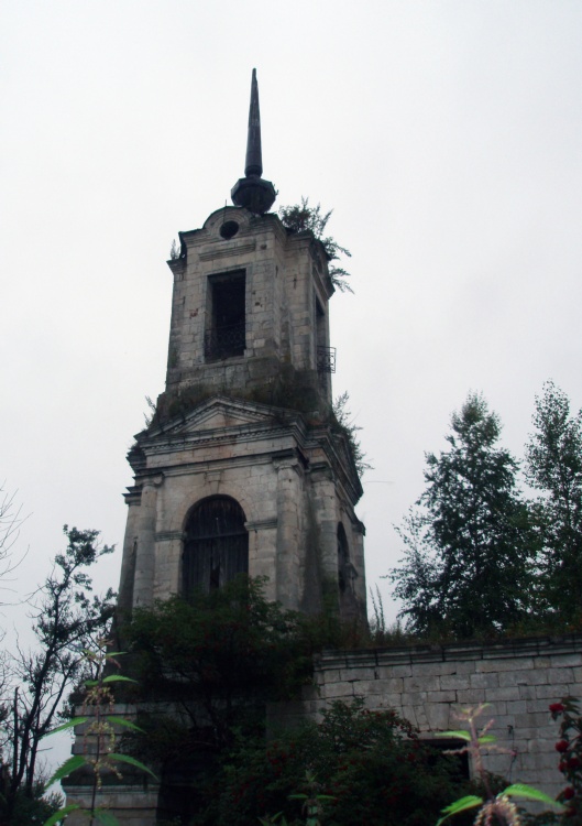 Церковь Иоанна Милостивого, Ивановское (Старицкий район, Тверская область). архитектурные детали