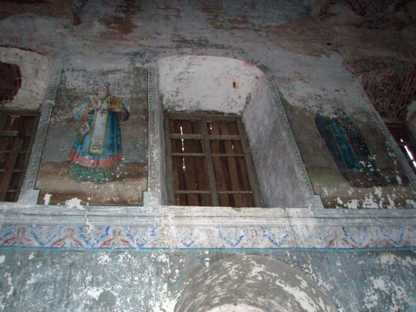 Церковь Иоанна Милостивого, Ивановское (Старицкий район, Тверская область). интерьер и убранство