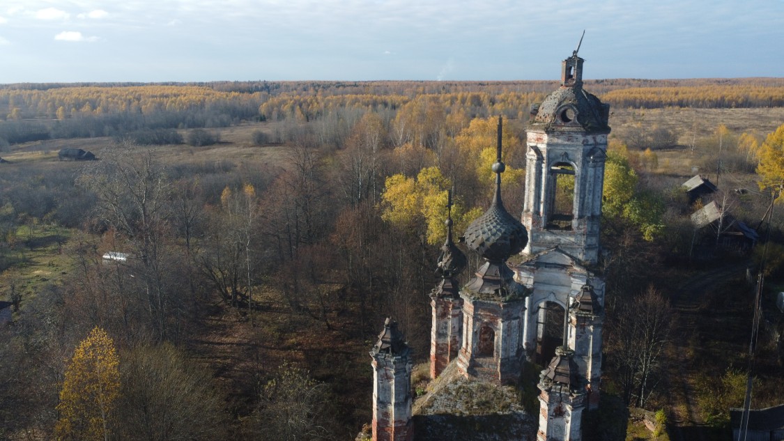 Михальково. Церковь Троицы Живоначальной. архитектурные детали