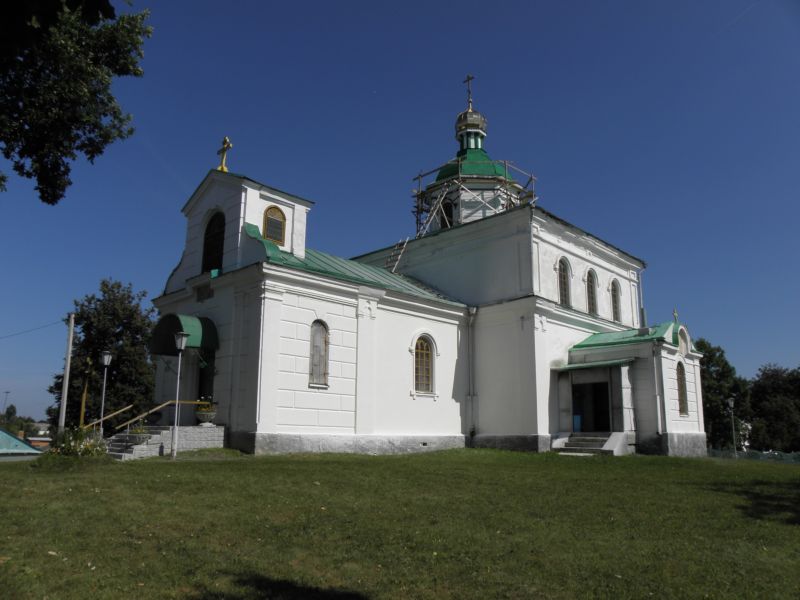 Церковь Петра и Павла, Кореличи (Кореличский район, Беларусь, Гродненская область). общий вид в ландшафте