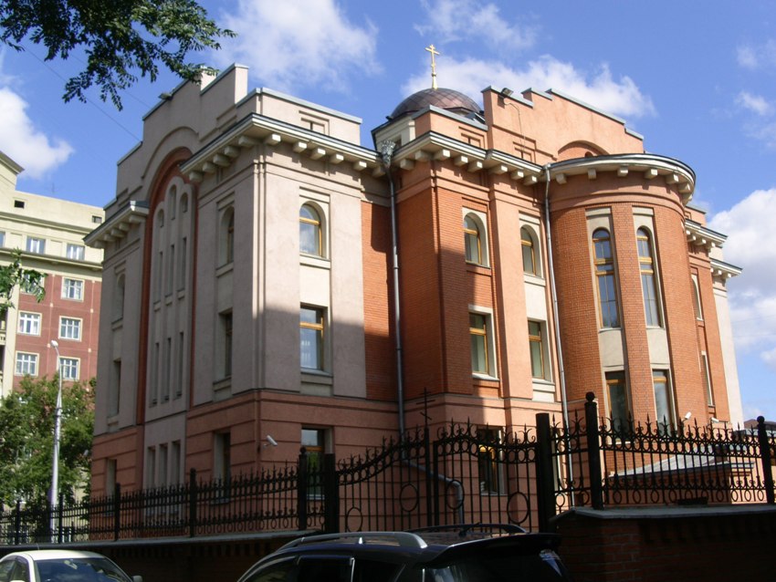 Домовая церковь Иннокентия и Николая при Епархиальном управлении, Новосибирск (Новосибирск, город, Новосибирская область). фасады, вид с юго-запада