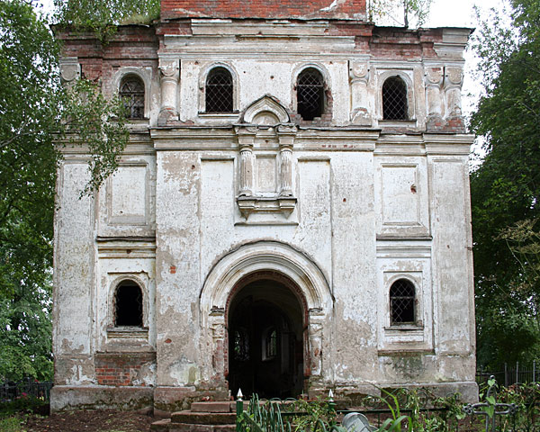 Церковь Рождества Христова, Горнешно (Маловишерский район, Новгородская область). архитектурные детали
