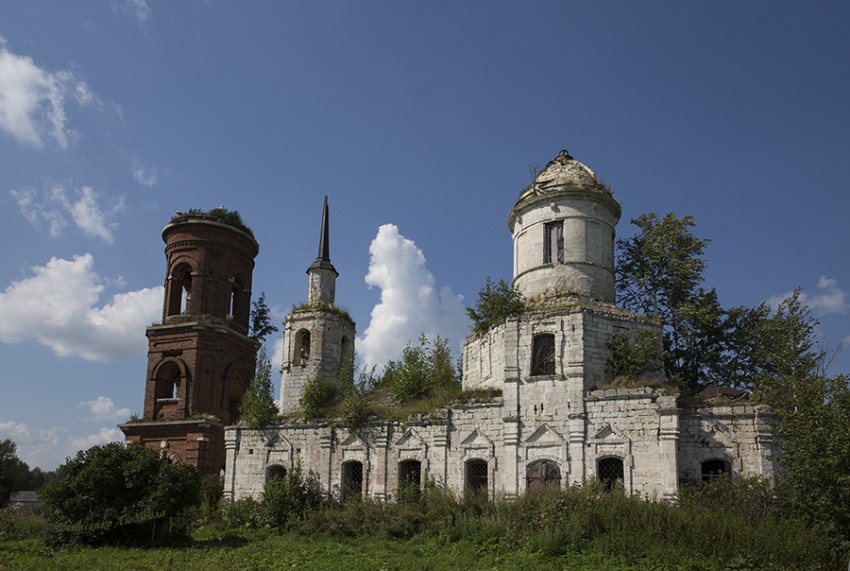 Церковь Константина и Елены, Мелтучи (Старицкий район, Тверская область). фасады