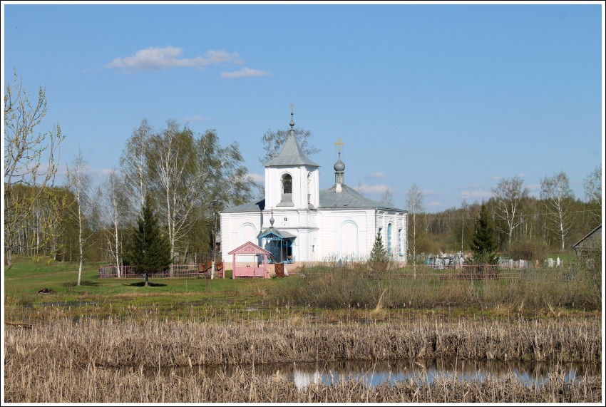 Церковь Воскресения Христова, Воскресенское (Ильинский район, Ивановская область). общий вид в ландшафте