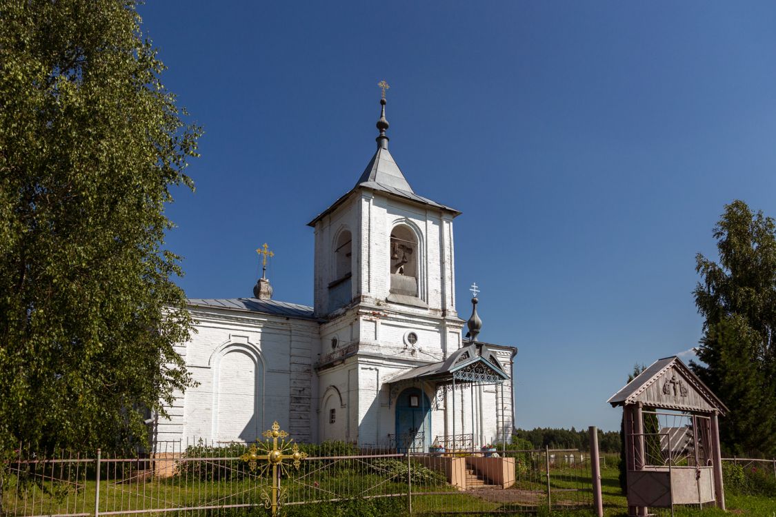 Церковь Воскресения Христова, Воскресенское (Ильинский район, Ивановская область). фасады