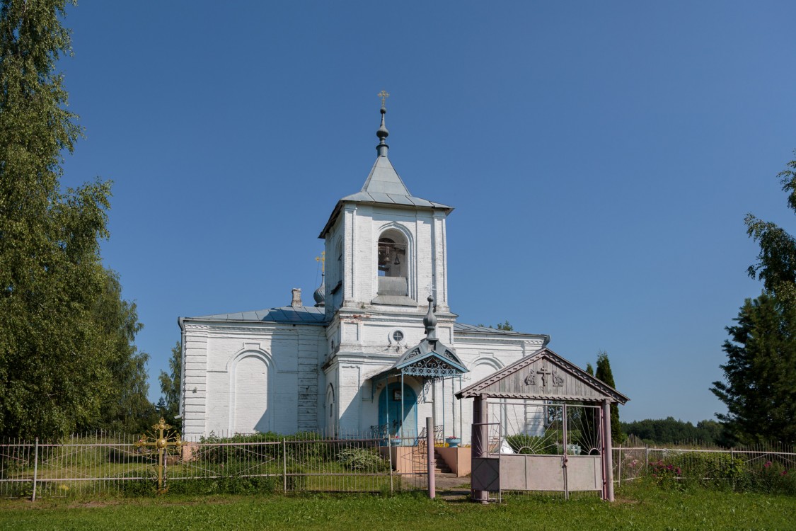 Церковь Воскресения Христова, Воскресенское (Ильинский район, Ивановская область). фасады