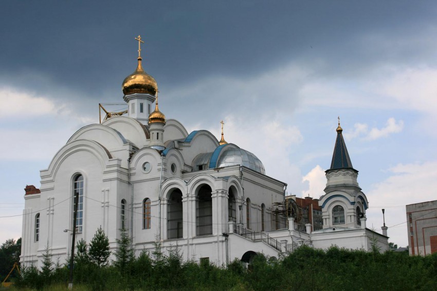 Кафедральный собор Серафима Саровского, Златоуст (Златоуст, город, Челябинская область). фасады