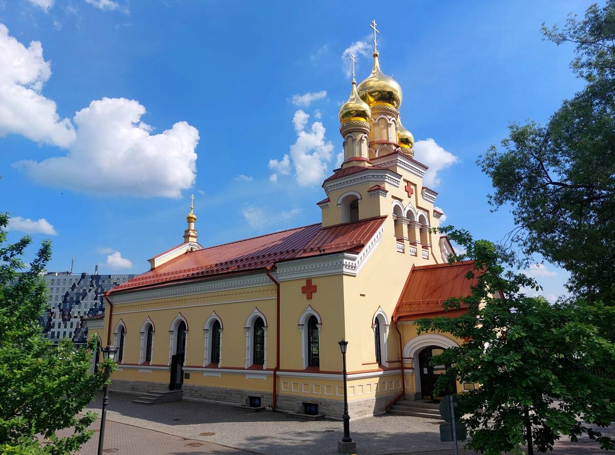 Церковь Пантелеимона Целителя при Елизаветинской общине сестер милосердия, Калининский район (Санкт-Петербург, г. Санкт-Петербург). фасады