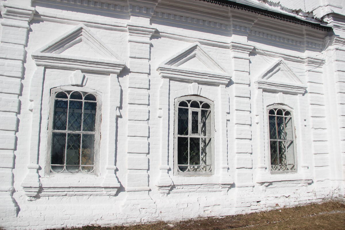 Церковь Троицы Живоначальной, Унимерь (Гаврилов-Ямский район, Ярославская область). архитектурные детали