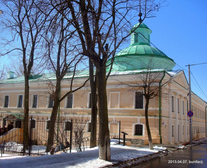 Полоцк. Богоявленский монастырь. Неизвестная домовая церковь. фасады