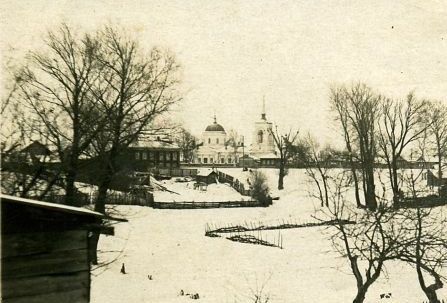 Церковь Тихвинской иконы Божией Матери, Козьмодемьянск (Козьмодемьянск, город, Республика Марий Эл). архивная фотография, Фото с сайта http://forum.vgd.ru/1554/54295/0.htm?IB2XPnewforum_=ufib59b7p6a1lhtdrtsbq82na4