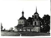 Церковь Троицы Живоначальной, 60-е годы ХХ века. Фото из архива Фурмановского краеведа + Евгения Гаврилова.<br>, Новинское, Приволжский район, Ивановская область