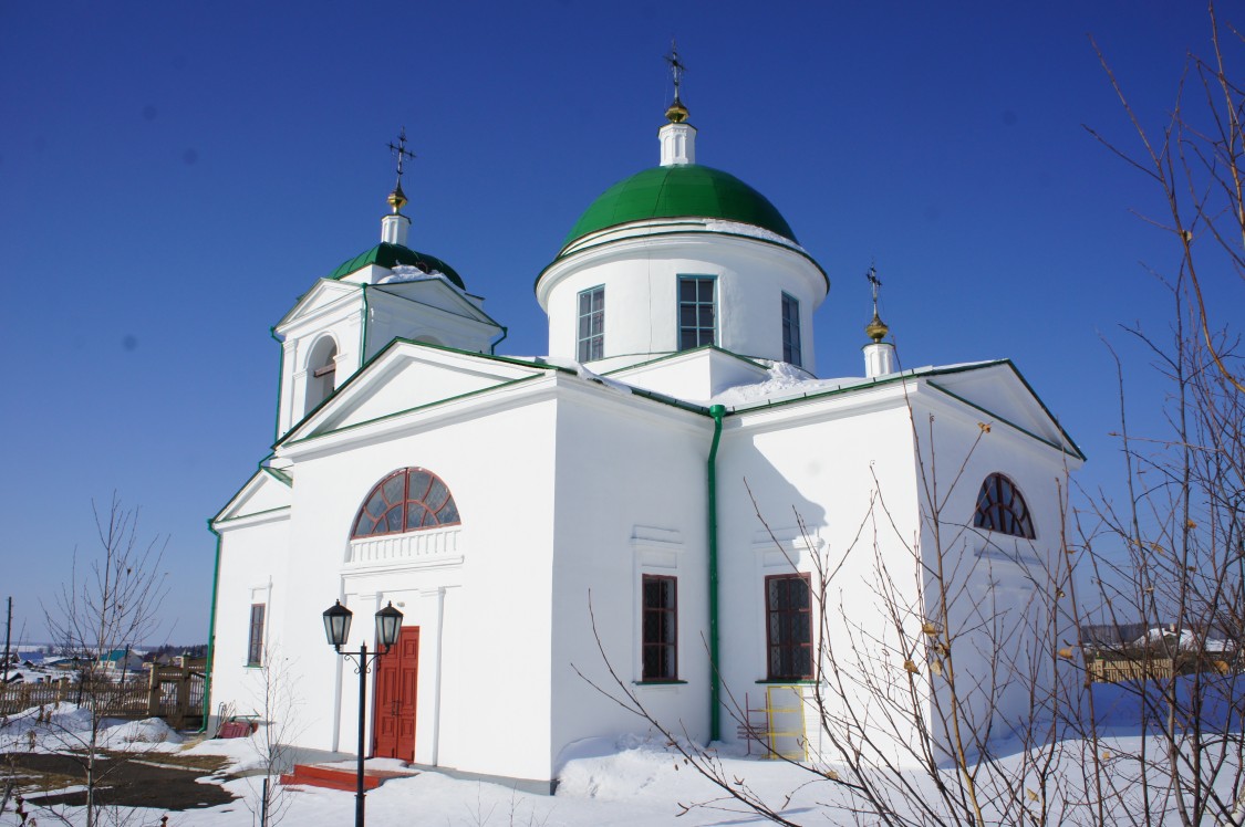 Шила. Церковь Покрова Пресвятой Богородицы. фасады