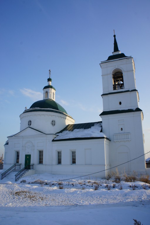 Церковь Троицы Живоначальной, Частоостровское (Емельяновский район, Красноярский край). фасады
