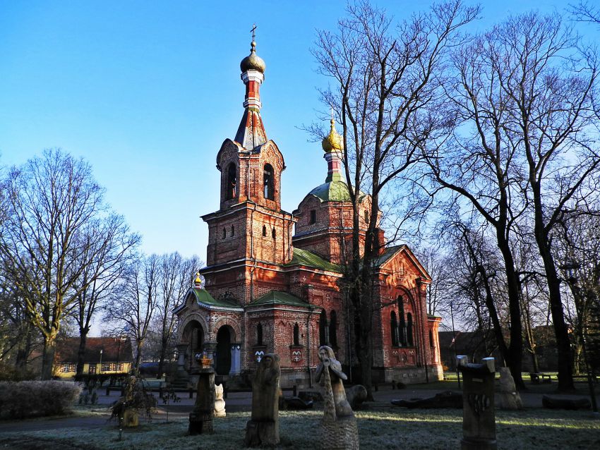 Церковь Покрова Пресвятой Богородицы, Кулдига (Кулдигский край, Латвия). фасады