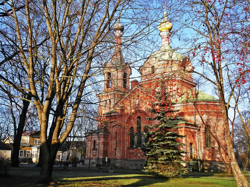 Церковь Покрова Пресвятой Богородицы, Кулдига (Кулдигский край, Латвия). фасады