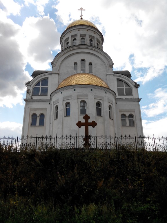 Церковь Михаила Архангела, Ревда (Ревда (ГО Ревда и ГО Дегтярск), Свердловская область). фасады