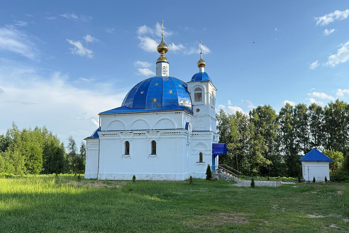 фасады. Церковь Покрова Пресвятой Богородицы (новая), Итомля (Ржевский район и г. Ржев, Тверская область)
