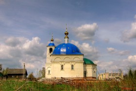 Итомля. Церковь Покрова Пресвятой Богородицы (новая)