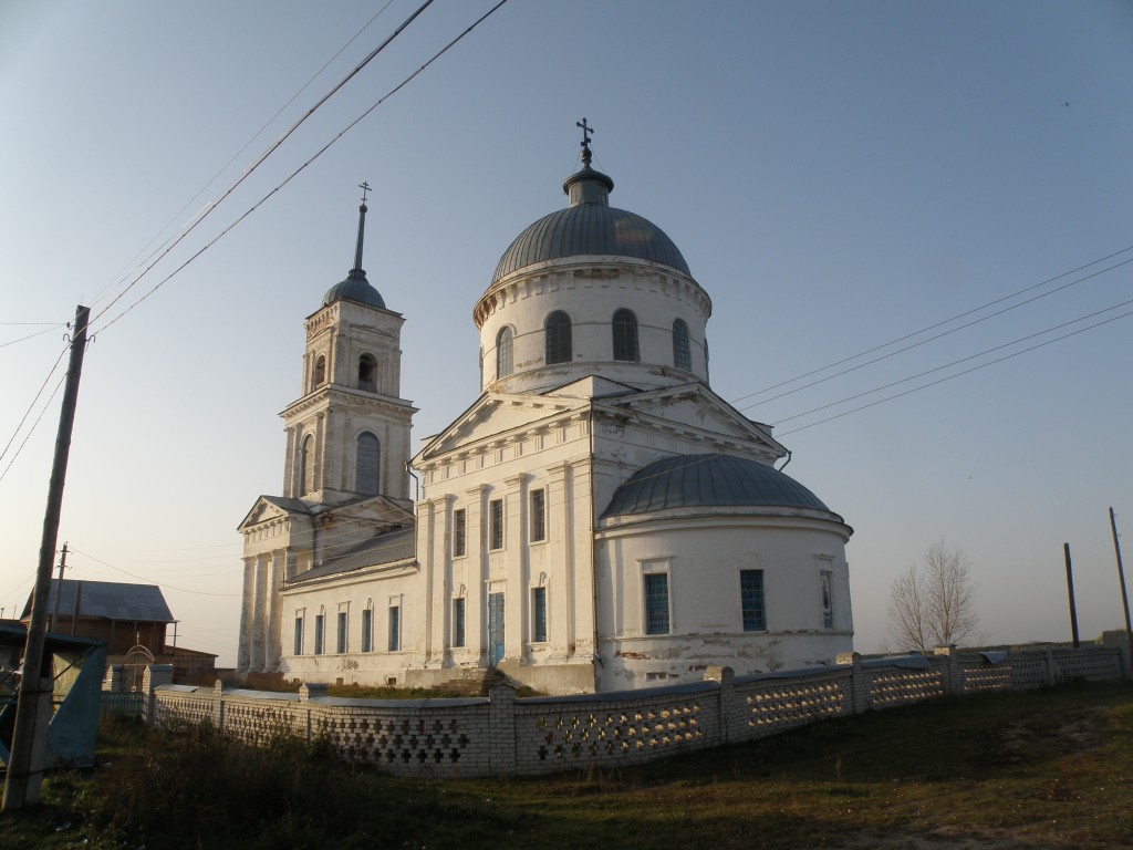 Церковь Троицы Живоначальной, Тёплово (Кулебакский район, Нижегородская область). фасады