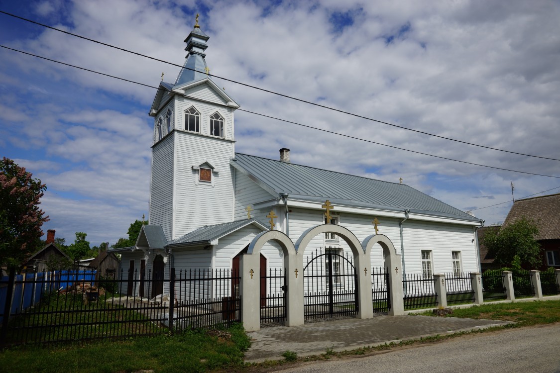 Калласте (Kallaste). Моленная Успения Пресвятой Богородицы. фасады