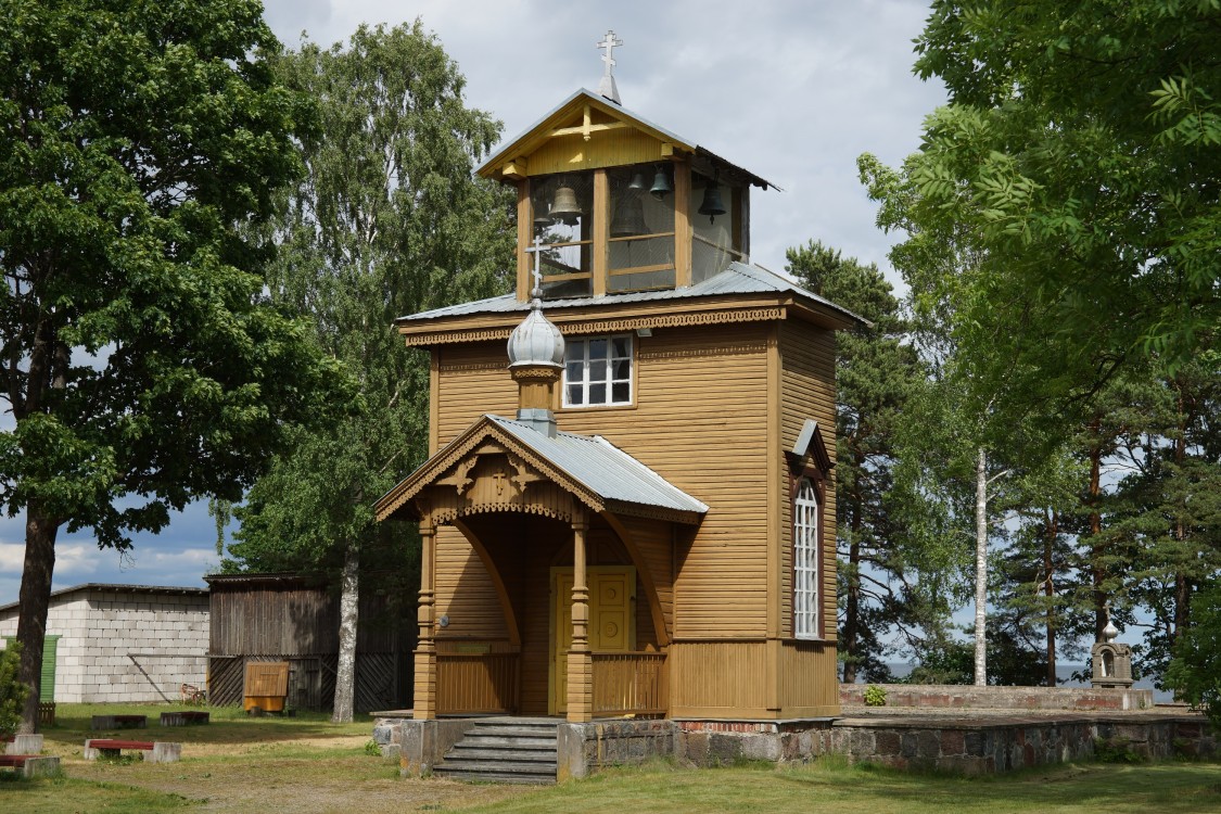 Рая (Raja küla). Старообрядческая моленная Николая Чудотворца. фасады