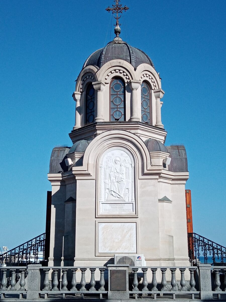 Часовня Новомучеников и исповедников Церкви Русской, Ялта (Ялта, город, Республика Крым). фасады, Вид на часовню с севера