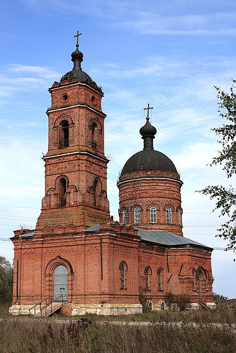 Церковь Троицы Живоначальной, Старый Кадом (Кадомский район, Рязанская область). фасады, Общий вид с юго-запада.