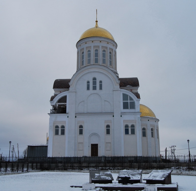 Ревда. Церковь Михаила Архангела. фасады