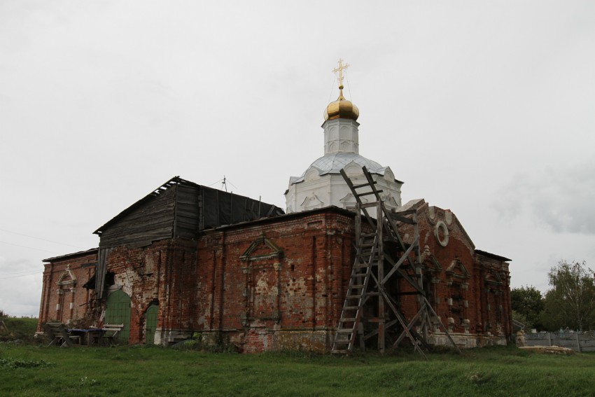 Церковь Успения Пресвятой Богородицы, Глебово-Городище (Рыбновский район, Рязанская область). фасады
