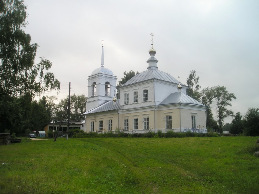 Церковь Казанской иконы Божией Матери, Бриляково (Городецкий район, Нижегородская область). общий вид в ландшафте