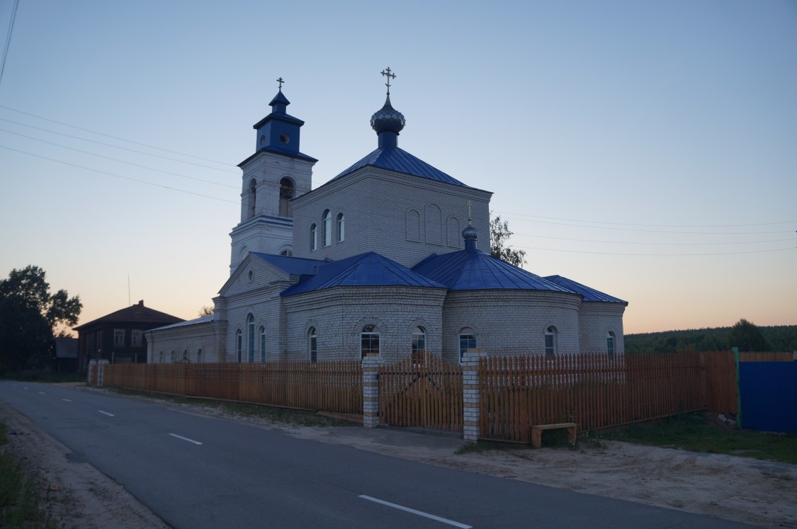 Церковь Тихвинской иконы Божией Матери, Ильино-Заборское (Семёновский ГО, Нижегородская область). фасады