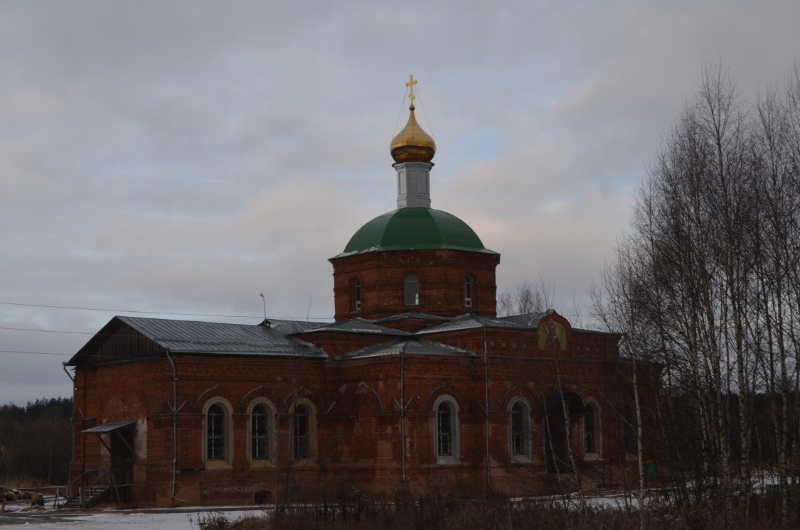 Церковь Покрова Пресвятой Богородицы, Княжево (Егорьевский городской округ, Московская область). фасады, Вид с юго-запада