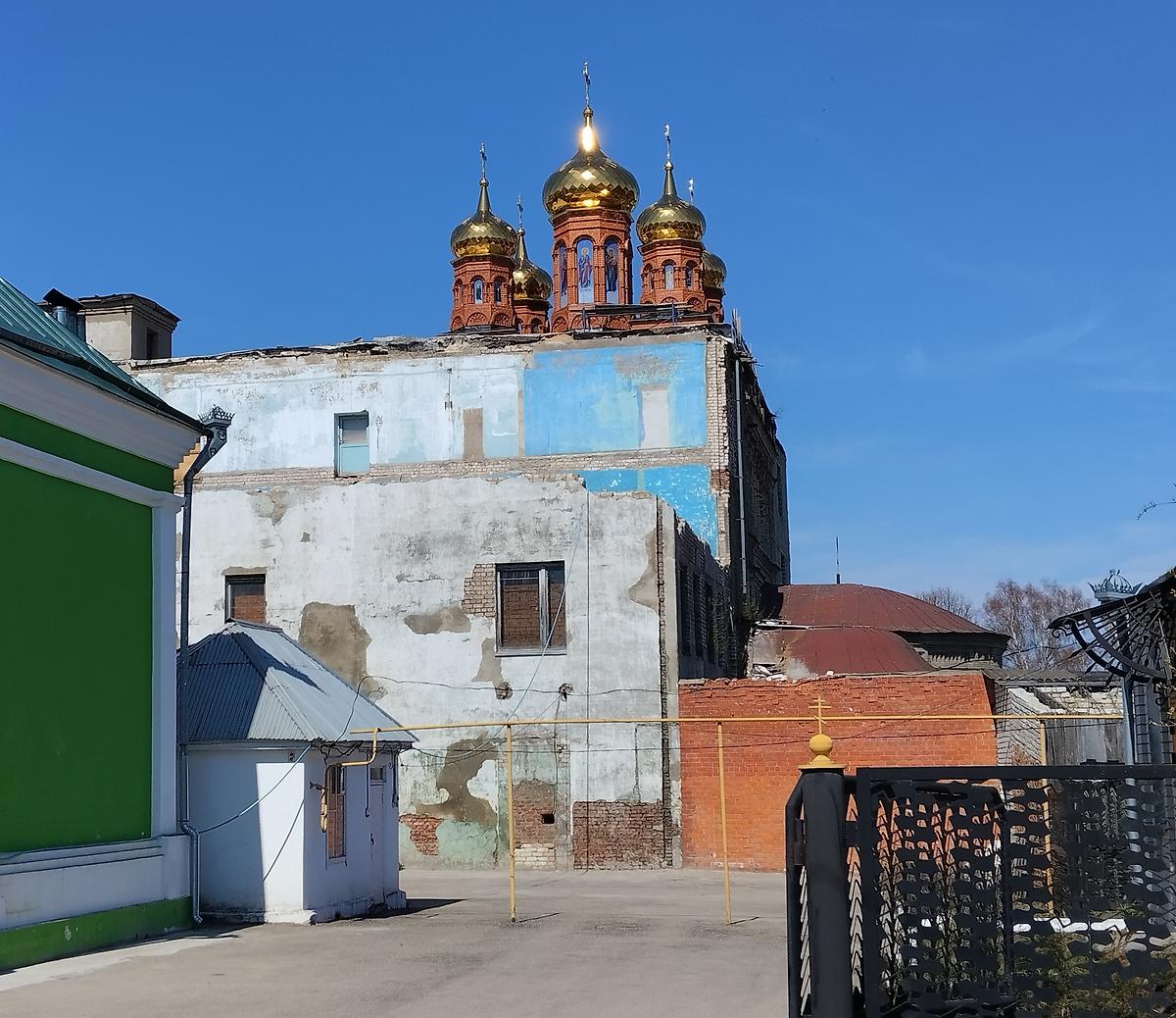 общий вид в ландшафте. Церковь Казанской иконы Божией Матери, Шатки (Шатковский район, Нижегородская область)