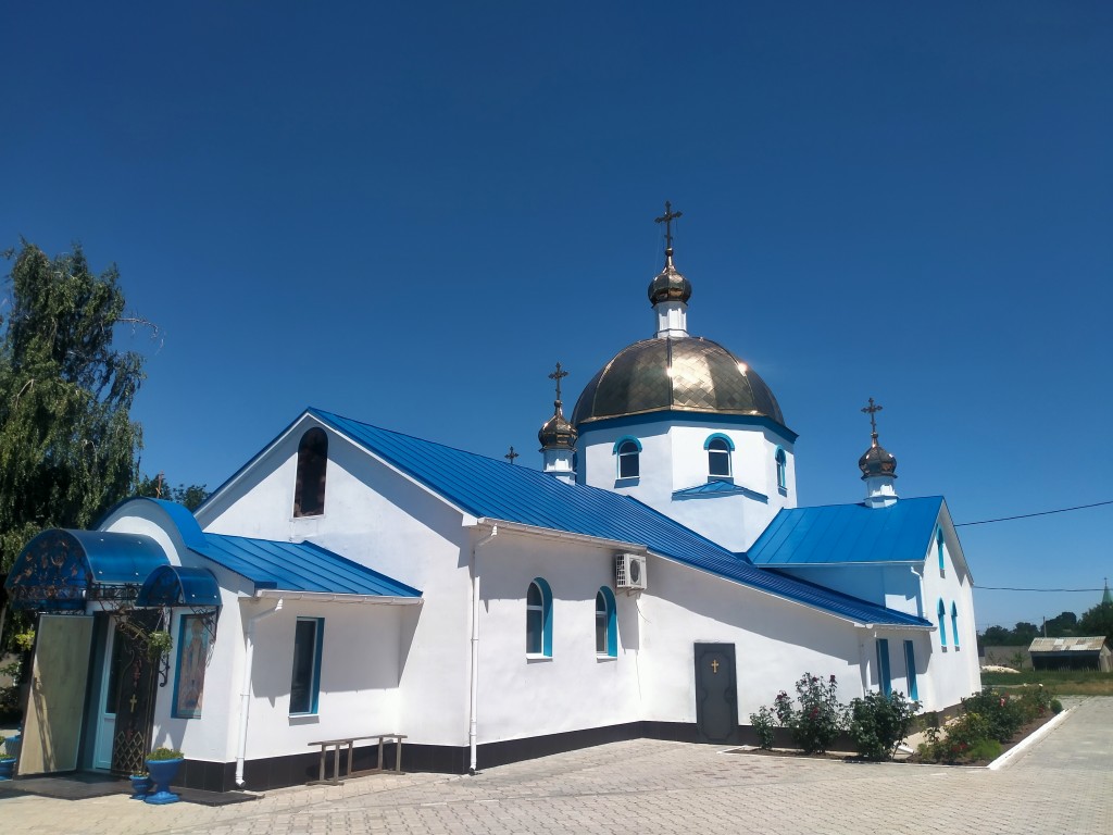 Армянск. Церковь Николая Чудотворца. фасады