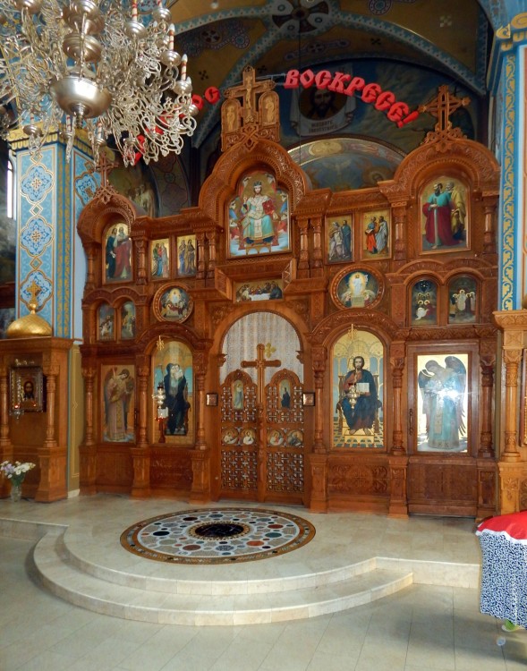 Церковь Феодоровской иконы Божией Матери, Бахчисарай (Бахчисарайский район, Республика Крым). интерьер и убранство