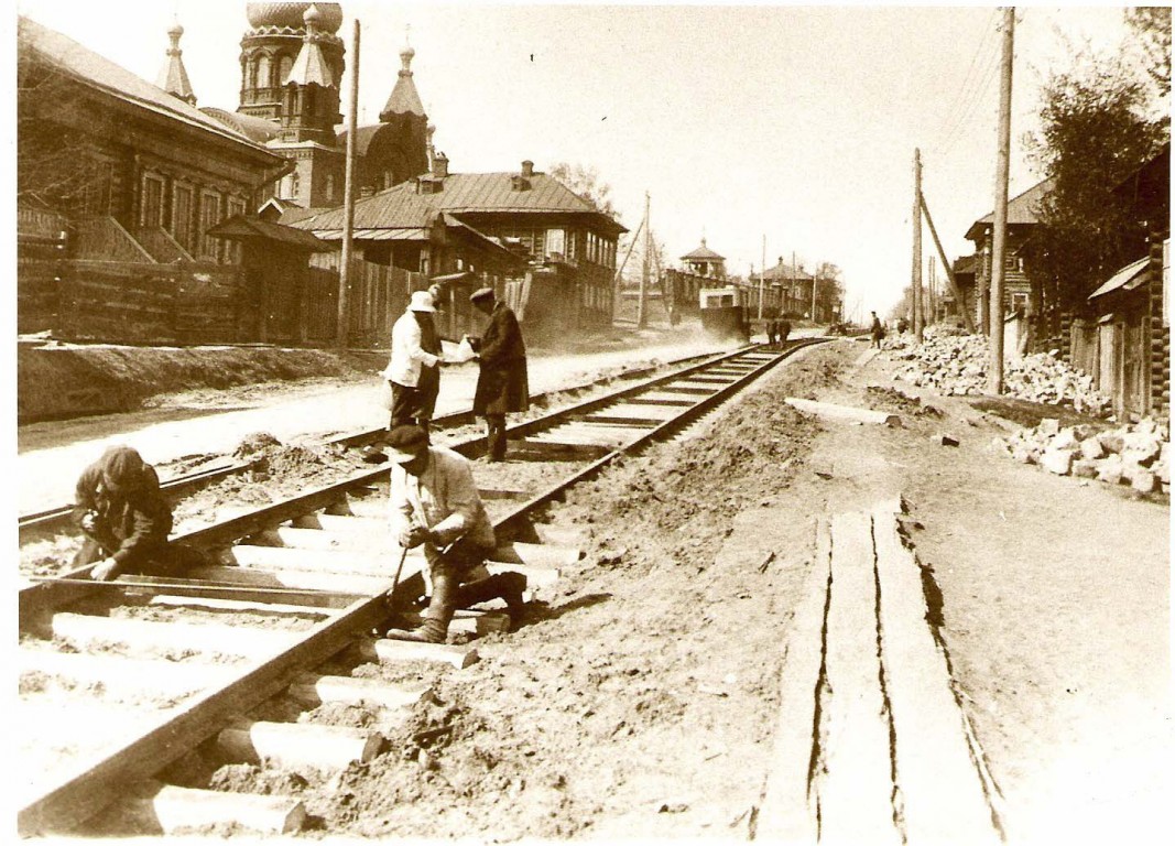 Пермь. Церковь Николая Чудотворца в Мотовилихе. архивная фотография, фото с http://pravperm.ru/publikacii/utrachennye_hramy_permskoj_eparhii/