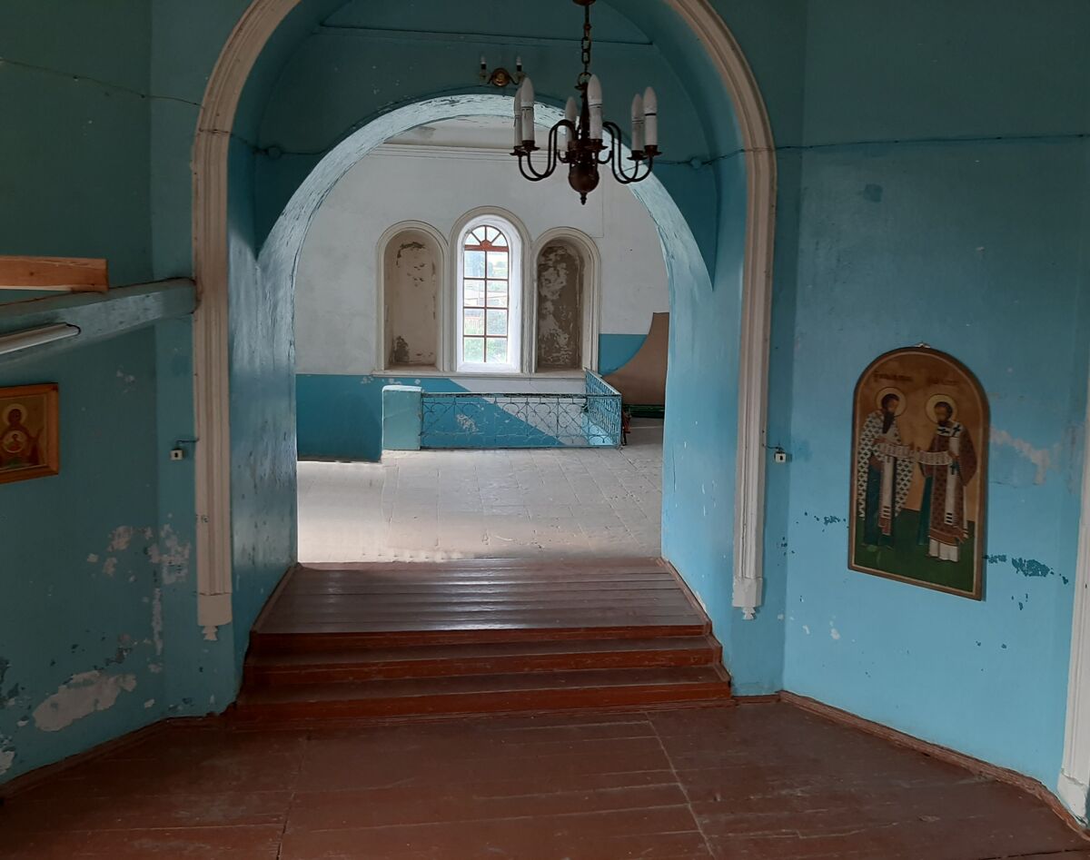 Церковь Илии Пророка, Орда (Ординский район, Пермский край). интерьер и убранство, Вид со стороны верхнего храма на колокольню