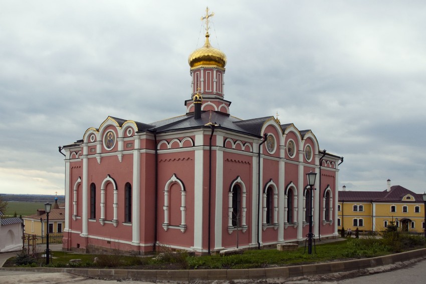 Иоанно-Богословский монастырь. Собор Успения Пресвятой Богородицы, Пощупово (Рыбновский район, Рязанская область). фасады, Собор Успения Пресвятой Богородицы