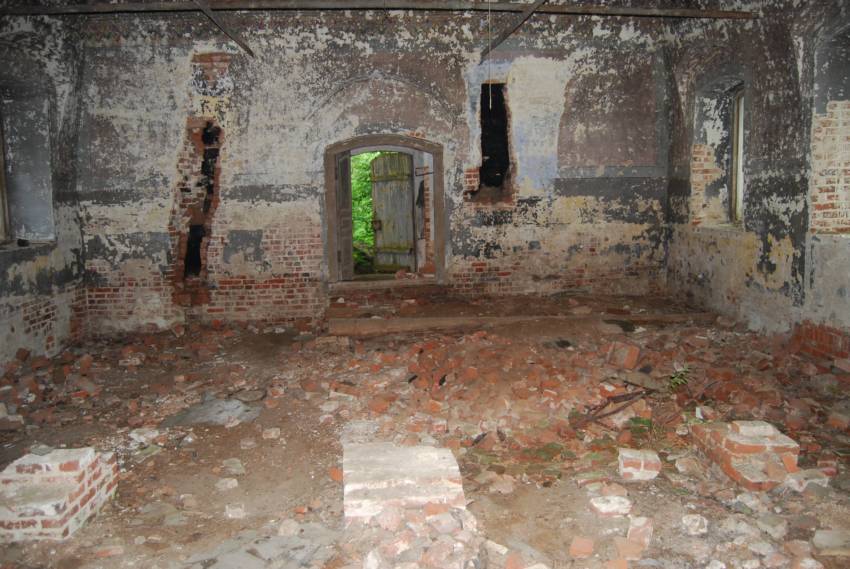 Церковь Вознесения Господня, Вознесенское (Галичский район, Костромская область). интерьер и убранство, Внутри Церкви