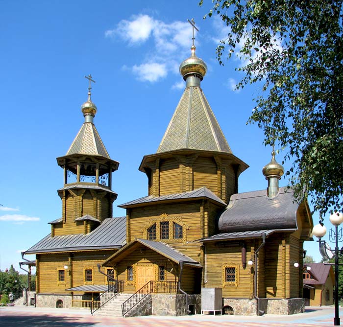 Белгород. Церковь Георгия Победоносца на Харьковской горе. фасады