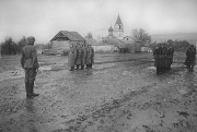 Церковь Воздвижения Креста Господня, Фото 1942 г. с аукциона e-bay.de<br>, Белгород, Белгород, город, Белгородская область